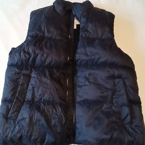 Boys size 8 puffer jacket - black